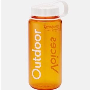 Outdoor Voices Accessories - NWOT Outdoor Voices 16oz Waterbottle Outdoor Voices Accessories - NWOT Outdoor Voices 16oz Waterbottle